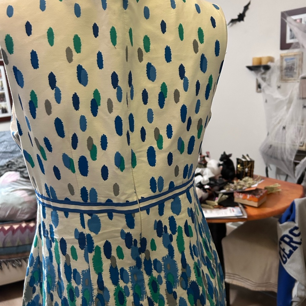 Perceptions White And Blue Patterned Midi Dress - image 6